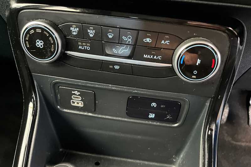 Used Ford Ecosport 2022 for sale - 76524225: Photo 15