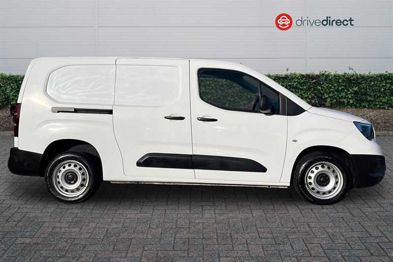 Used Vauxhall Combo 2021 for sale - 76930132: Photo 2
