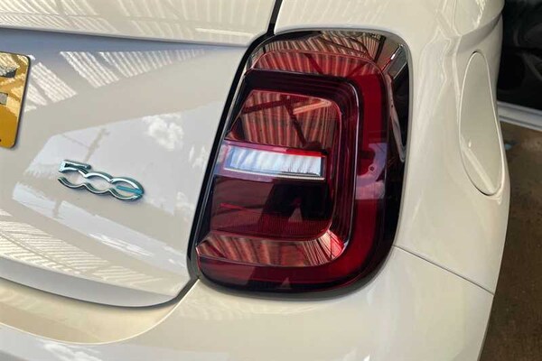 Used Fiat 500e 2022 for sale - 76298591: Photo 32