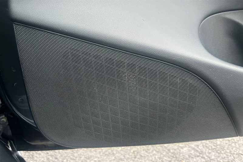 Used Tesla Model 3 2020 for sale - 77309804: Photo 27