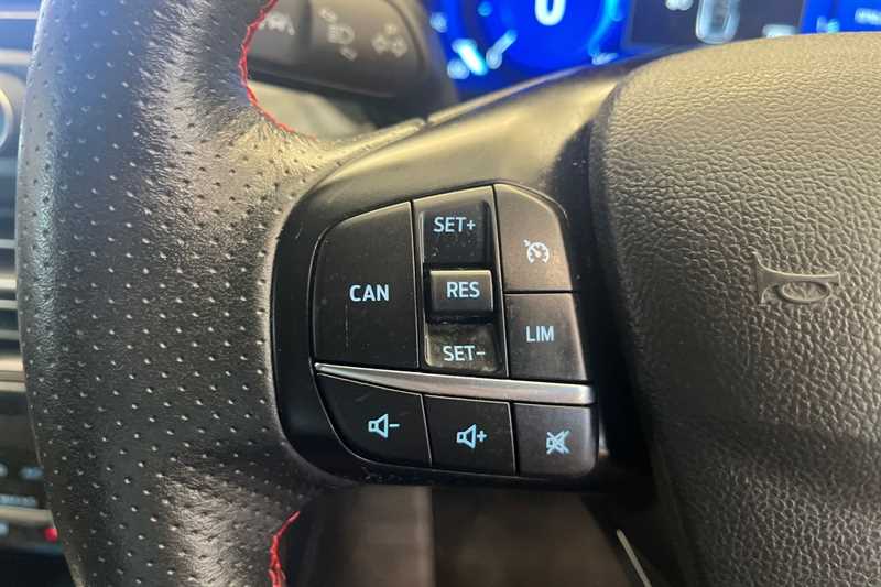 Used Ford Focus 2021 for sale - 78119566: Photo 21