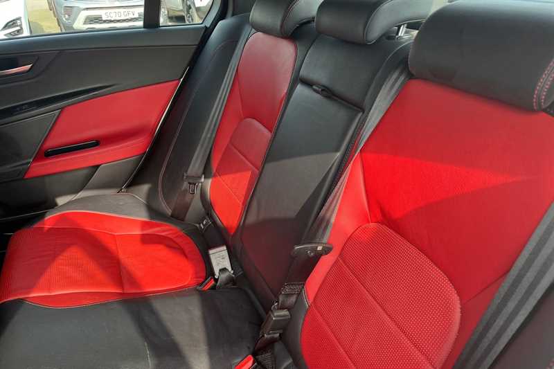 Used Jaguar XE 2018 for sale - 77944781: Photo 24