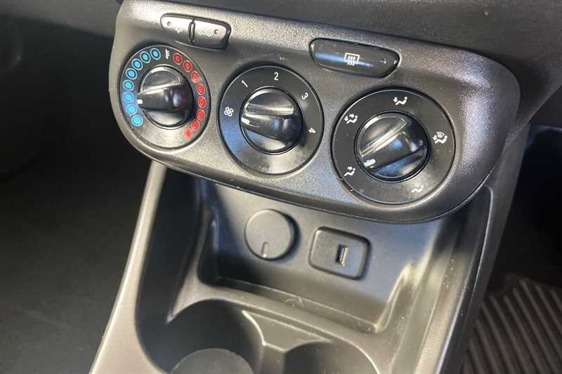 Used Vauxhall Corsa 2018 for sale - 78207580: Photo 15