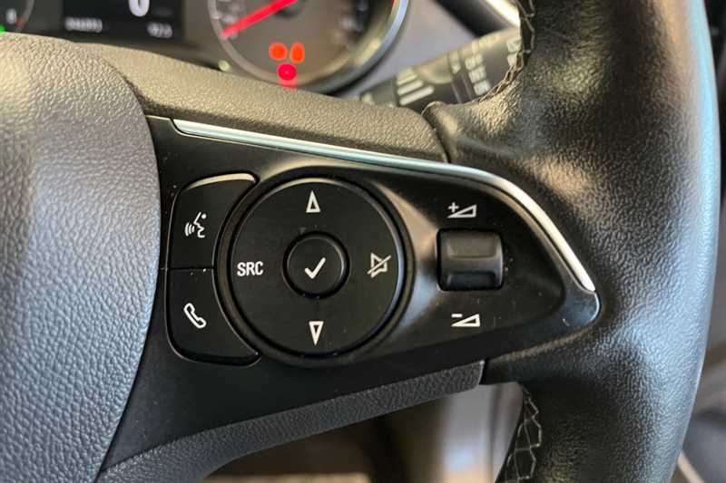 Used Vauxhall Crossland 2023 for sale - 78208635: Photo 22