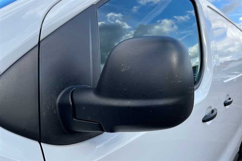 Used Vauxhall Vivaro 2022 for sale - 76516205: Photo 35