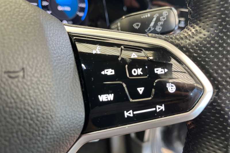 Used Volkswagen Golf 2021 for sale - 75930263: Photo 22