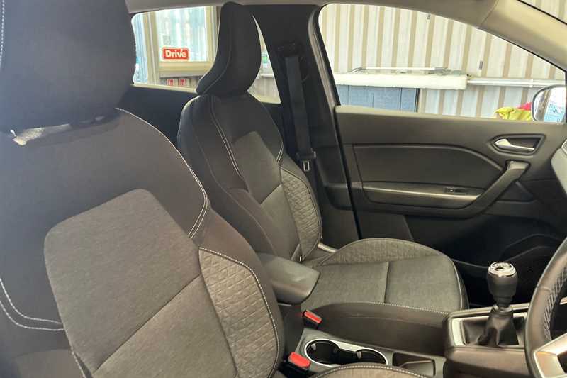 Used Renault Captur 2022 for sale - 77322364: Photo 23