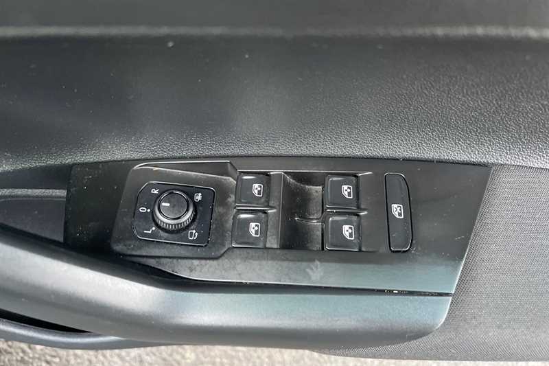 Used Volkswagen Polo 2019 for sale - 76852975: Photo 16