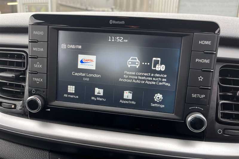 Used Kia Stonic 2018 for sale - 76378829: Photo 18