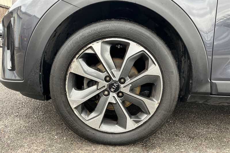 Used Kia Stonic 2018 for sale - 76378829: Photo 9