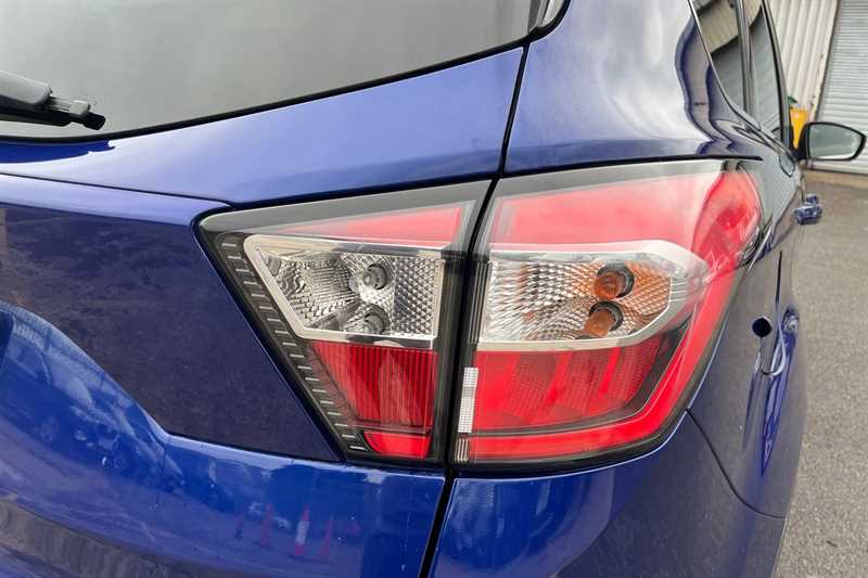 Used Ford Kuga 2018 for sale - 76242654: Photo 32