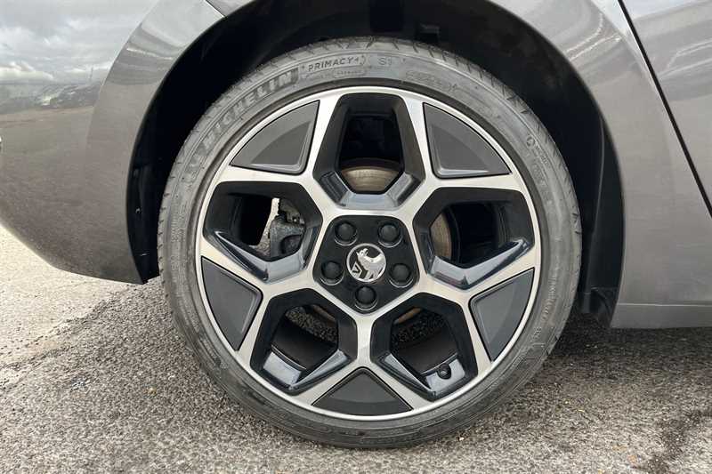Used Vauxhall Astra 2024 for sale - 76944866: Photo 11