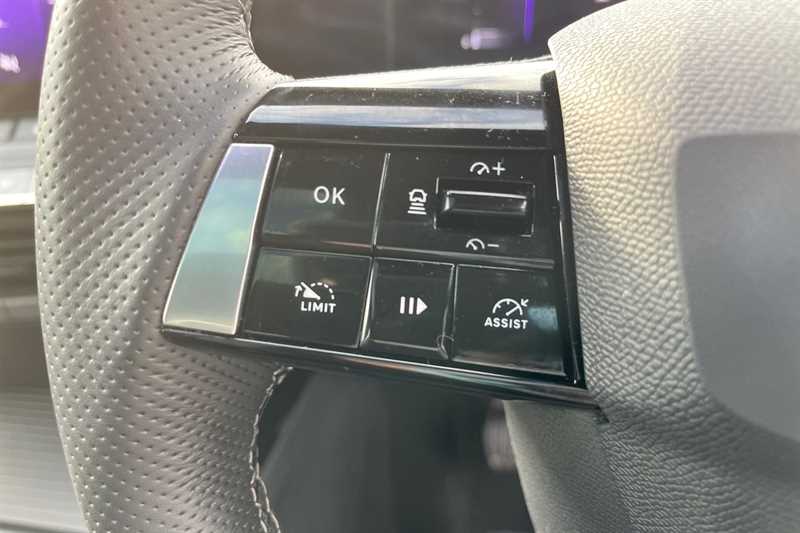 Used Vauxhall Astra 2024 for sale - 76944866: Photo 21