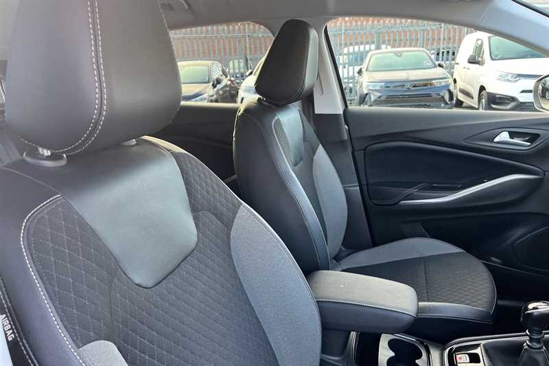 Used Vauxhall Grandland 2022 for sale - 76857199: Photo 23