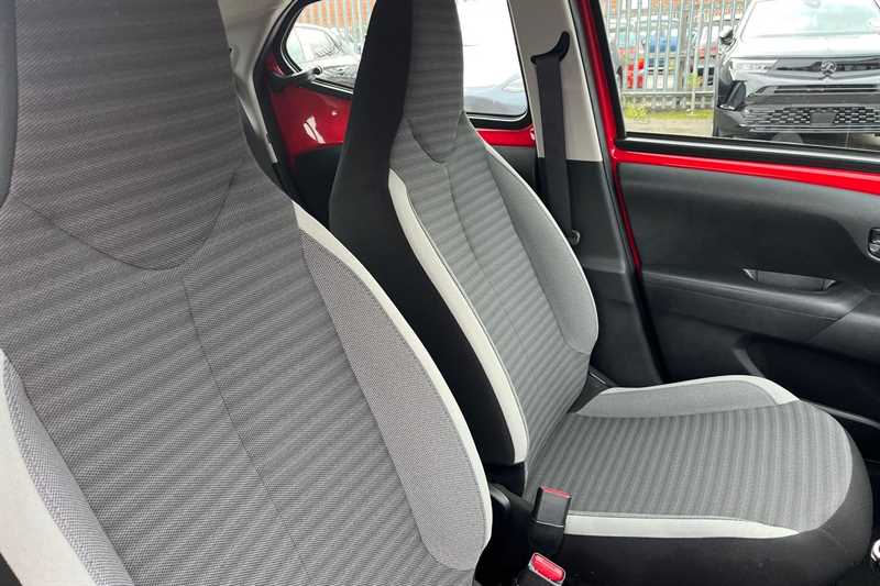 Used Toyota AYGO 2019 for sale - 76524485: Photo 23