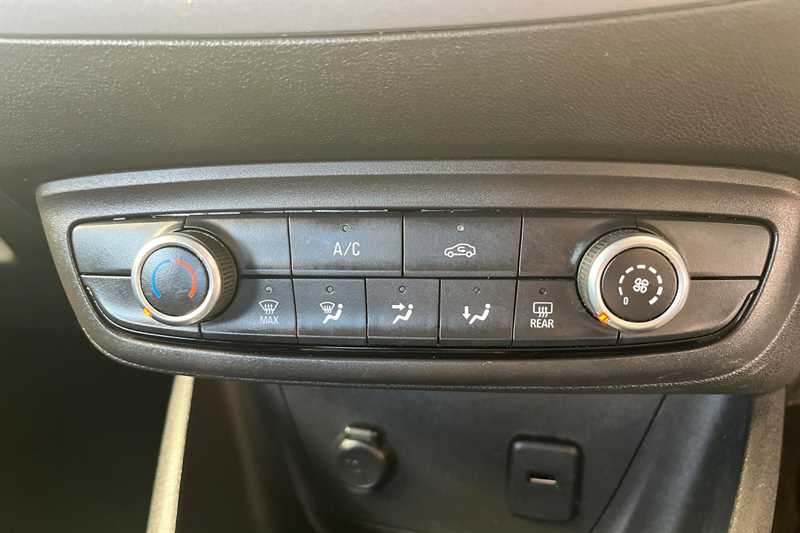 Used Vauxhall Crossland 2022 for sale - 76529767: Photo 15