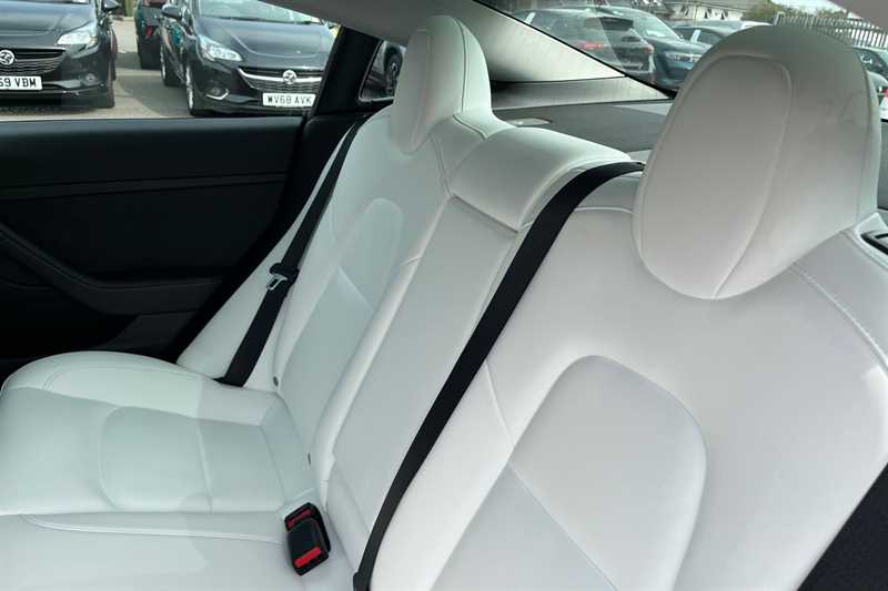 Used Tesla Model 3 2021 for sale - 76463307: Photo 24