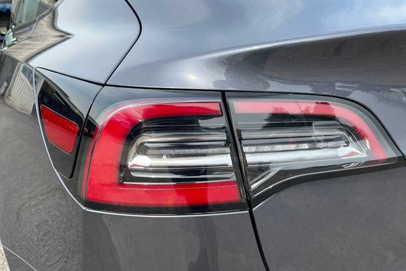 Used Tesla Model 3 2021 for sale - 76463307: Photo 31