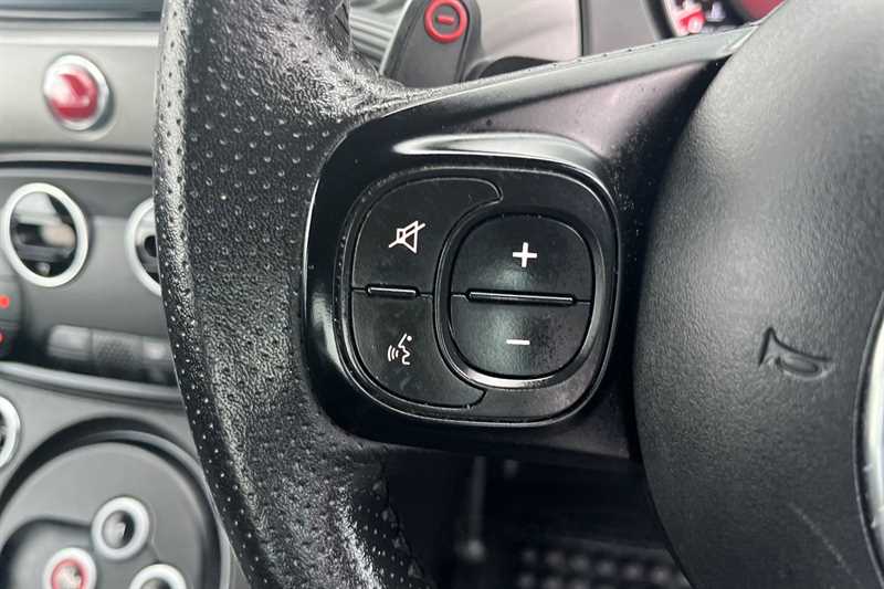 Used Abarth 595 2022 for sale - 77915113: Photo 21