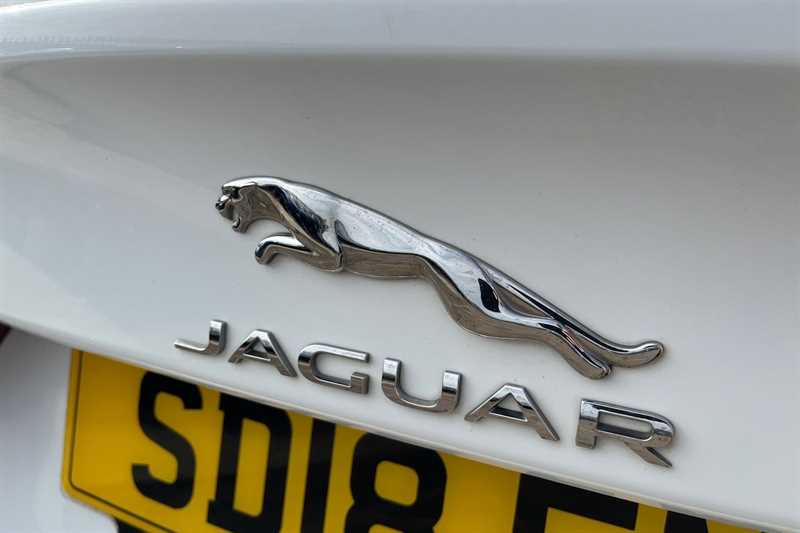 Used Jaguar XE 2018 for sale - 78130698: Photo 30