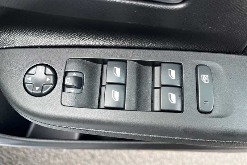 Used Vauxhall Corsa 2025 for sale - 77900550: Photo 16