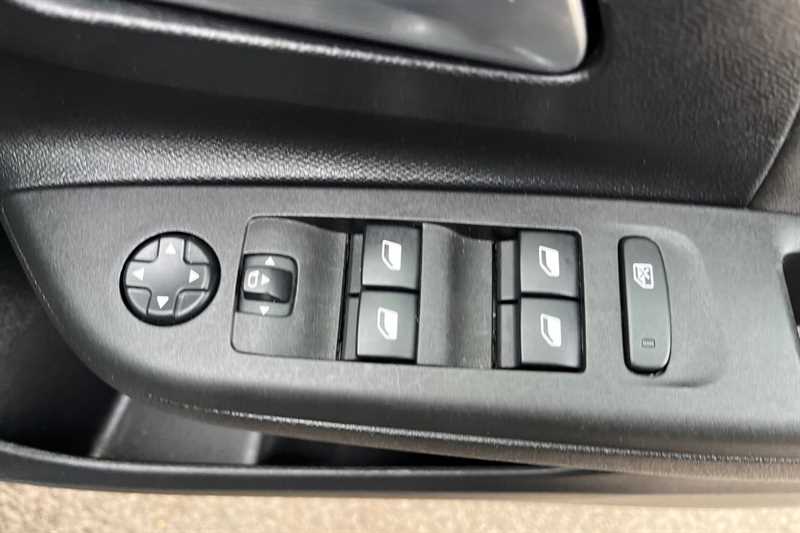 Used Vauxhall Corsa 2022 for sale - 76648360: Photo 16