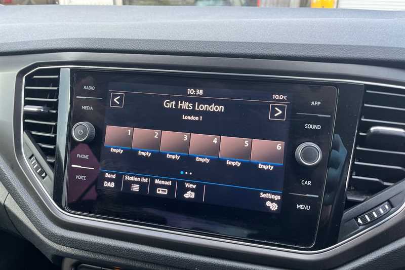 Used Volkswagen T-Roc 2018 for sale - 76956777: Photo 17