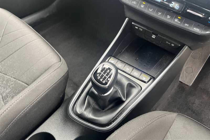 Used Hyundai BAYON for sale - 77828405: Photo 37