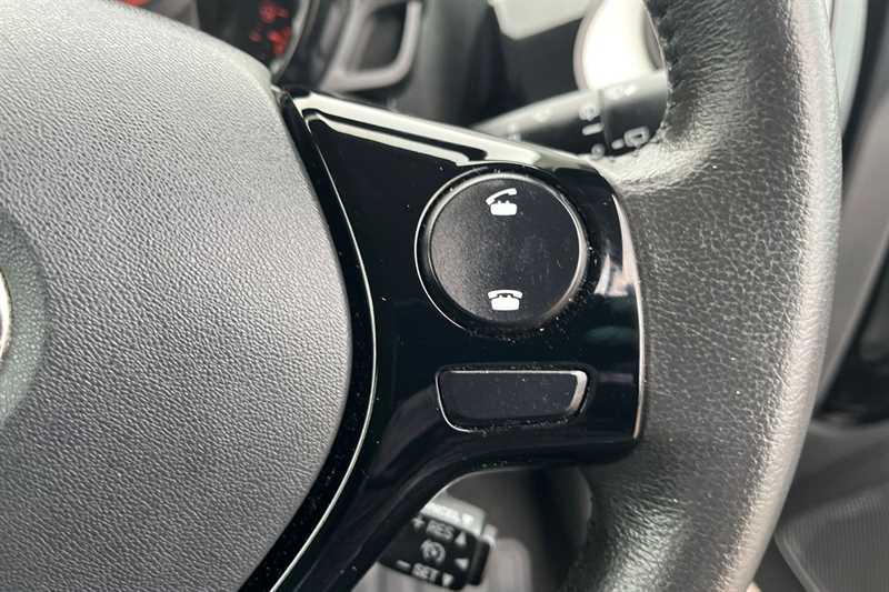 Used Toyota AYGO 2014 for sale - 77295649: Photo 22