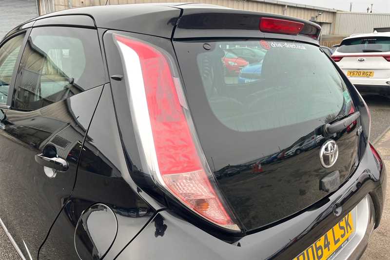 Used Toyota AYGO 2014 for sale - 77295649: Photo 31