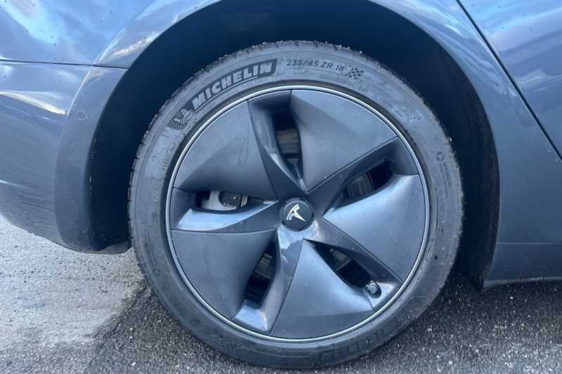 Used Tesla Model 3 for sale - 77348707: Photo 11