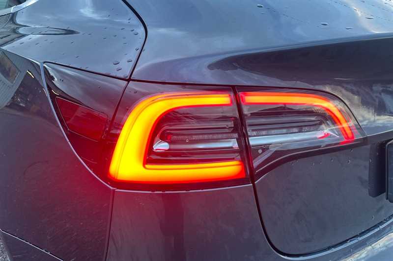 Used Tesla Model 3 for sale - 77348707: Photo 31