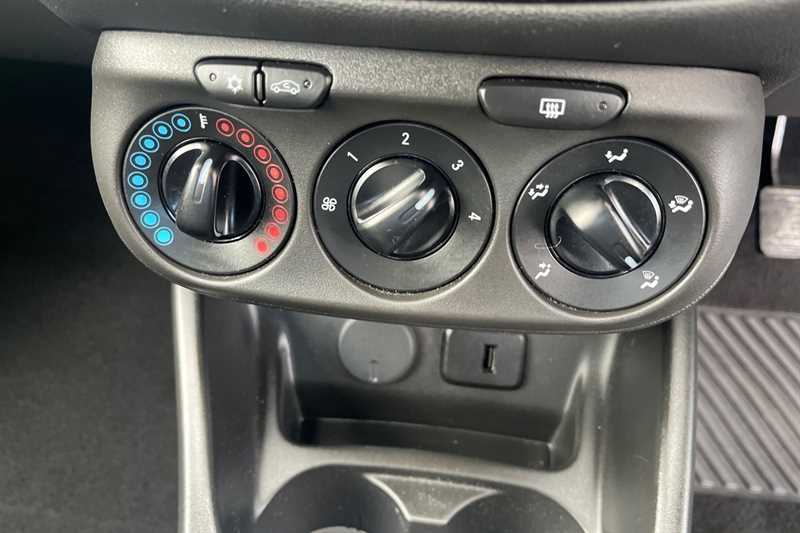 Used Vauxhall Corsa 2017 for sale - 78075970: Photo 15