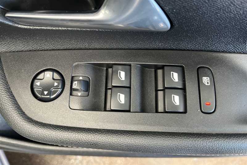 Used Vauxhall Mokka 2023 for sale - 77828256: Photo 16