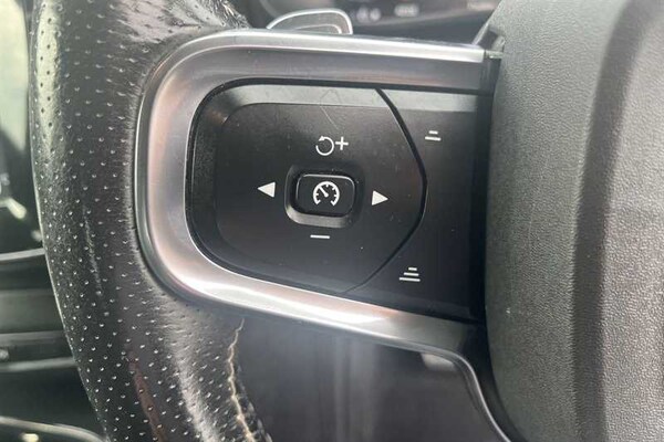 Used Volvo XC40 2020 for sale - 75723081: Photo 21