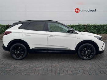 Used Vauxhall Grandland 2022 for sale - 77402810: Photo