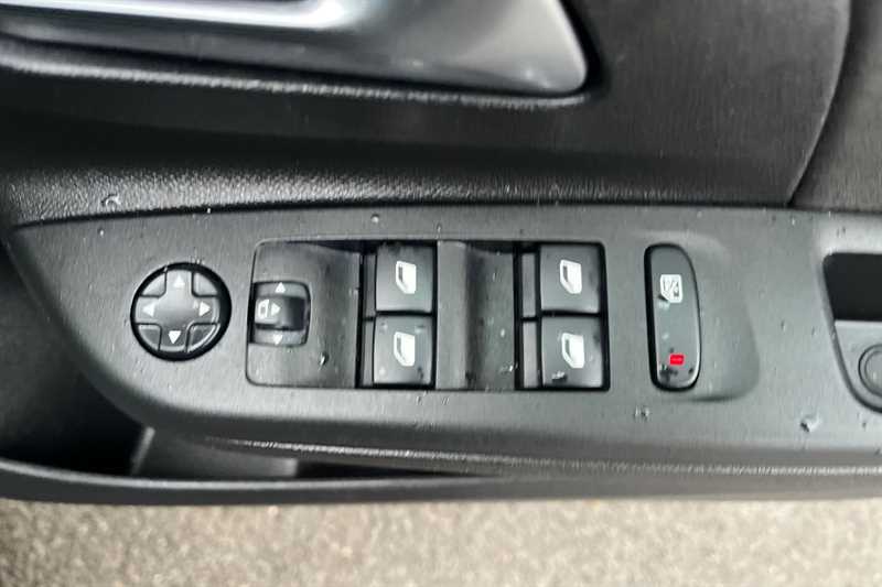 Used Vauxhall Corsa 2023 for sale - 77711786: Photo 16