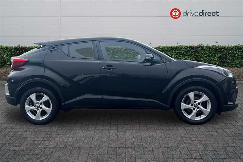 Used Toyota C-HR 2019 for sale - 77801072: Photo 2