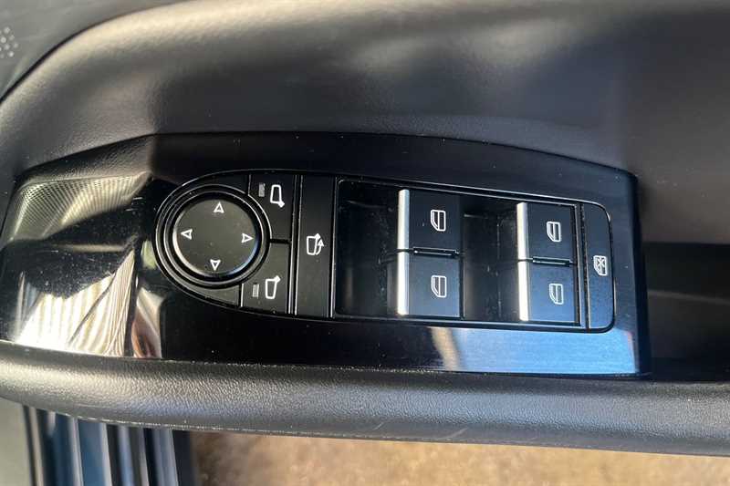 Used Mazda Mazda3 2023 for sale - 78189187: Photo 16