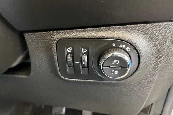 Used Vauxhall Corsa 2019 for sale - 76124997: Photo 36
