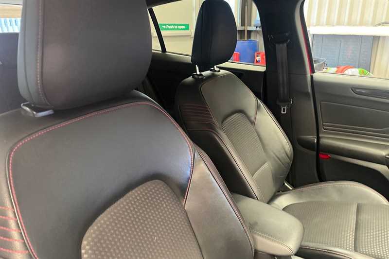 Used Ford Focus 2021 for sale - 78160707: Photo 23