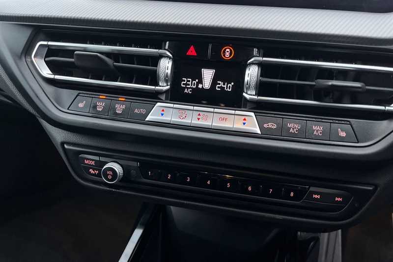 Used BMW 1 Series 2024 for sale - 77899367: Photo 15