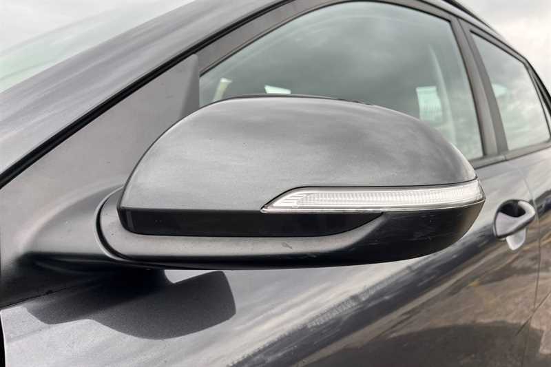 Used Kia Stonic for sale - 76733668: Photo 35