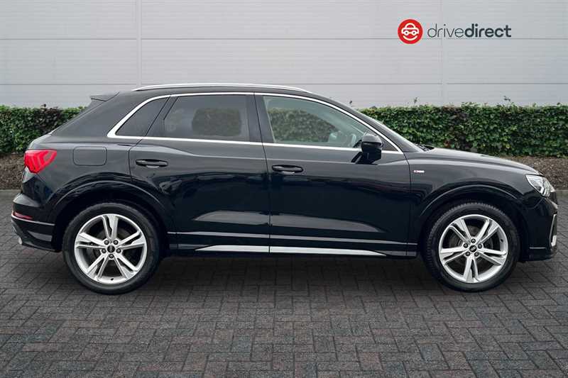 Used Audi Q3 2021 for sale - 77474169: Photo 2