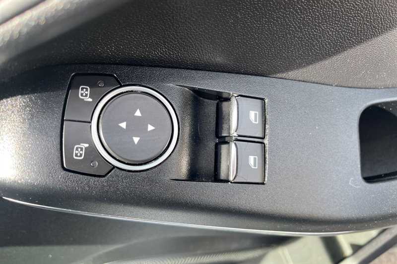 Used Ford Fiesta 2018 for sale - 78207473: Photo 16