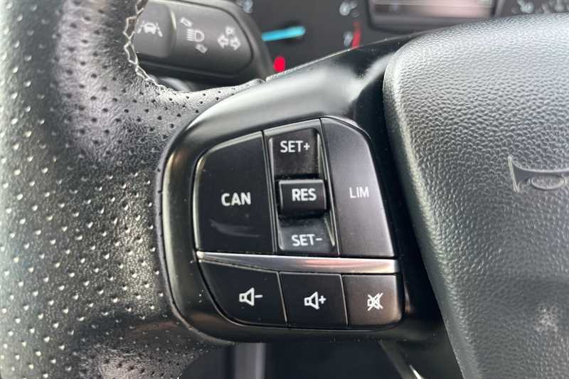 Used Ford Fiesta 2018 for sale - 78207473: Photo 21