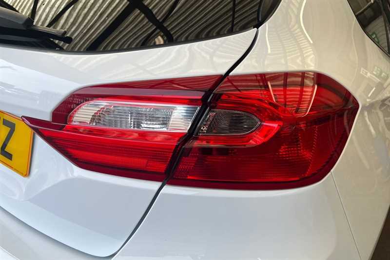 Used Ford Fiesta 2018 for sale - 78207473: Photo 32