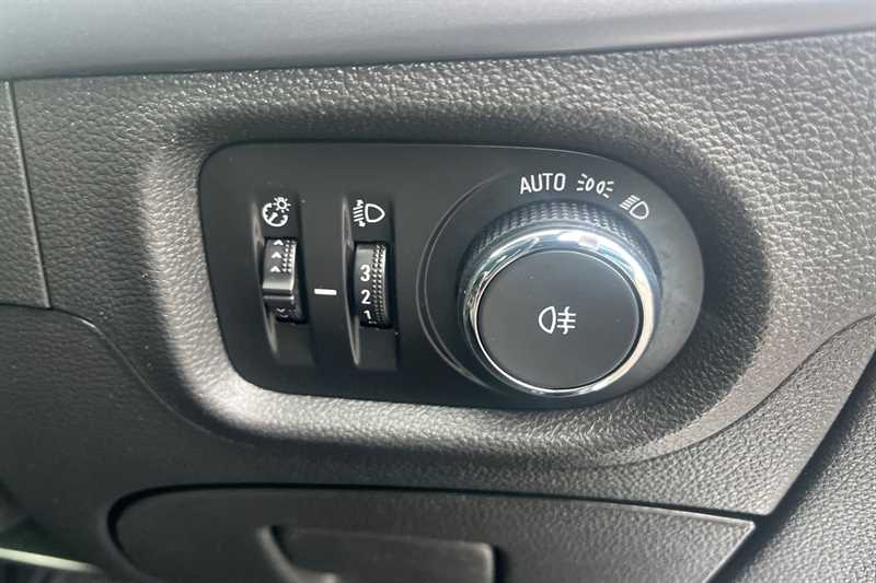 Used Vauxhall Astra 2020 for sale - 77567161: Photo 36