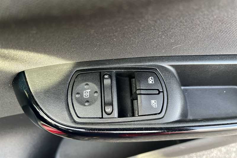 Used Vauxhall Corsa 2018 for sale - 77699909: Photo 16