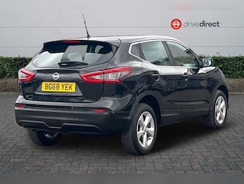 Used Nissan Qashqai 2018 for sale - 77844255: Photo